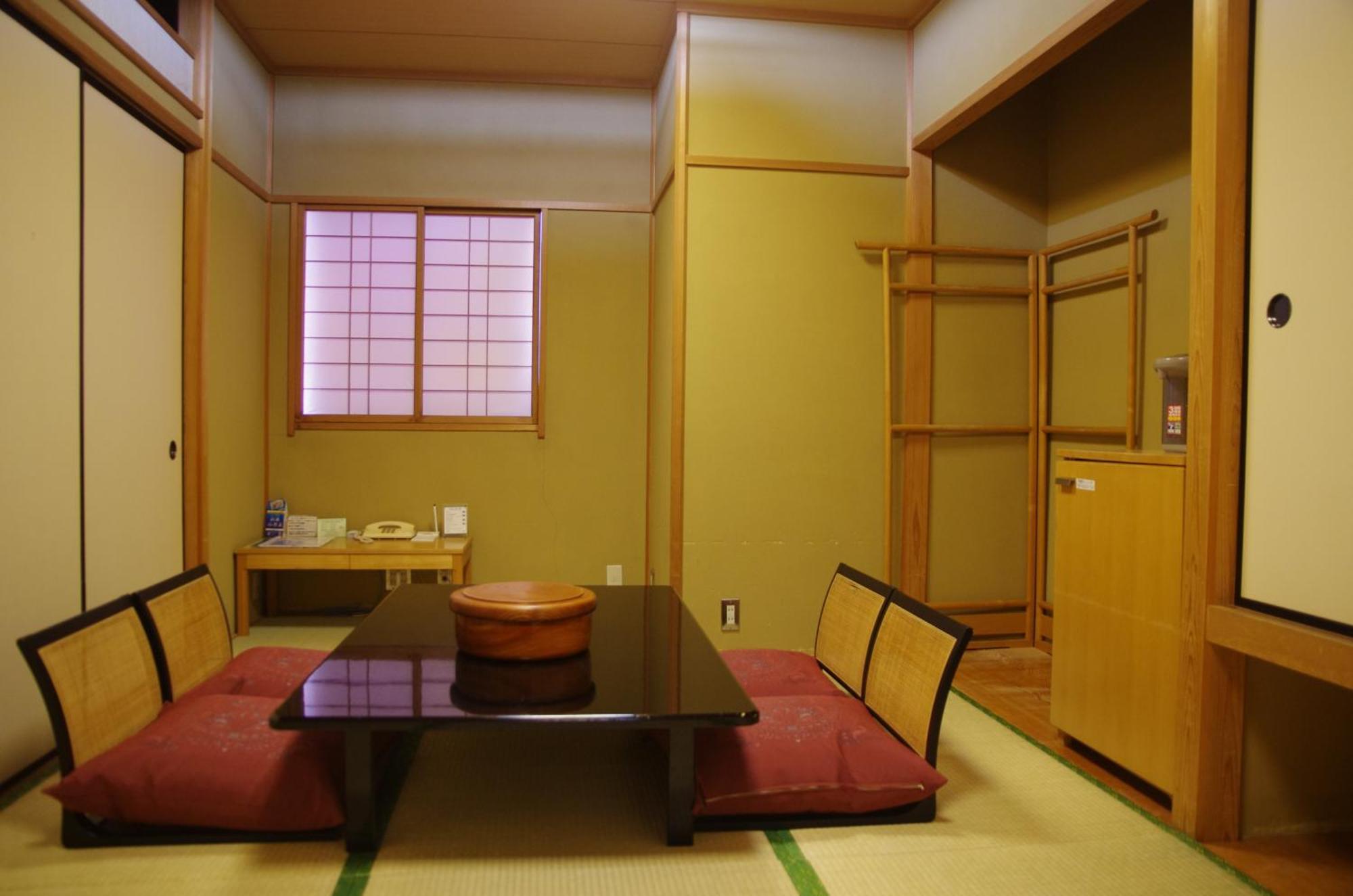 Gifu Castle Inn Екстер'єр фото
